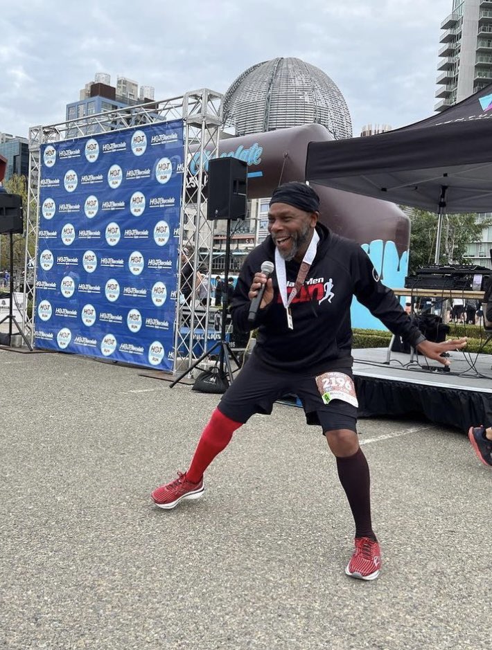 Nasara_Gargonnu's tweet image. Here we go again…
The 2023 @HotChocolate15k in San Diego was “on and popping!” Here are some pics from our adventure! We hope to see you in 2024! 🍫🏃🏾‍♂️🏃🏽‍♀️
#SiriusFitness #runforchocolate #HC15k #venturesendurance