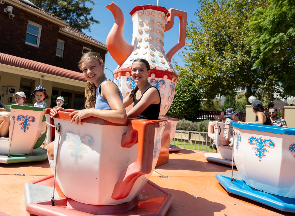 Redlands tweet media