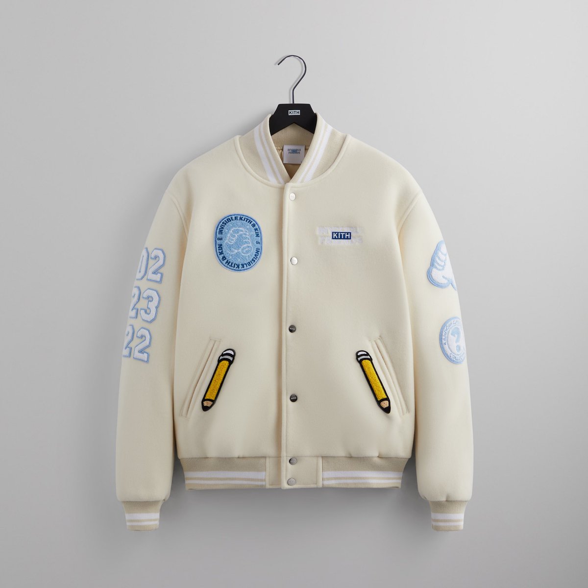 jordeneth's tweet photo. hi frens. anyone looking to purchase the @InvsbleFriends x @KITH collab? all size L
dm me :) https://t.co/HJQXPW3hgf