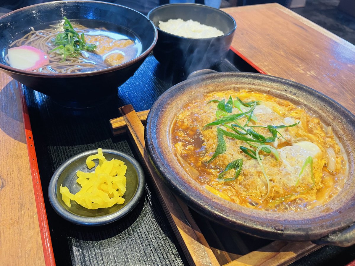 ひるめっしゃー　(｀・∀・´)