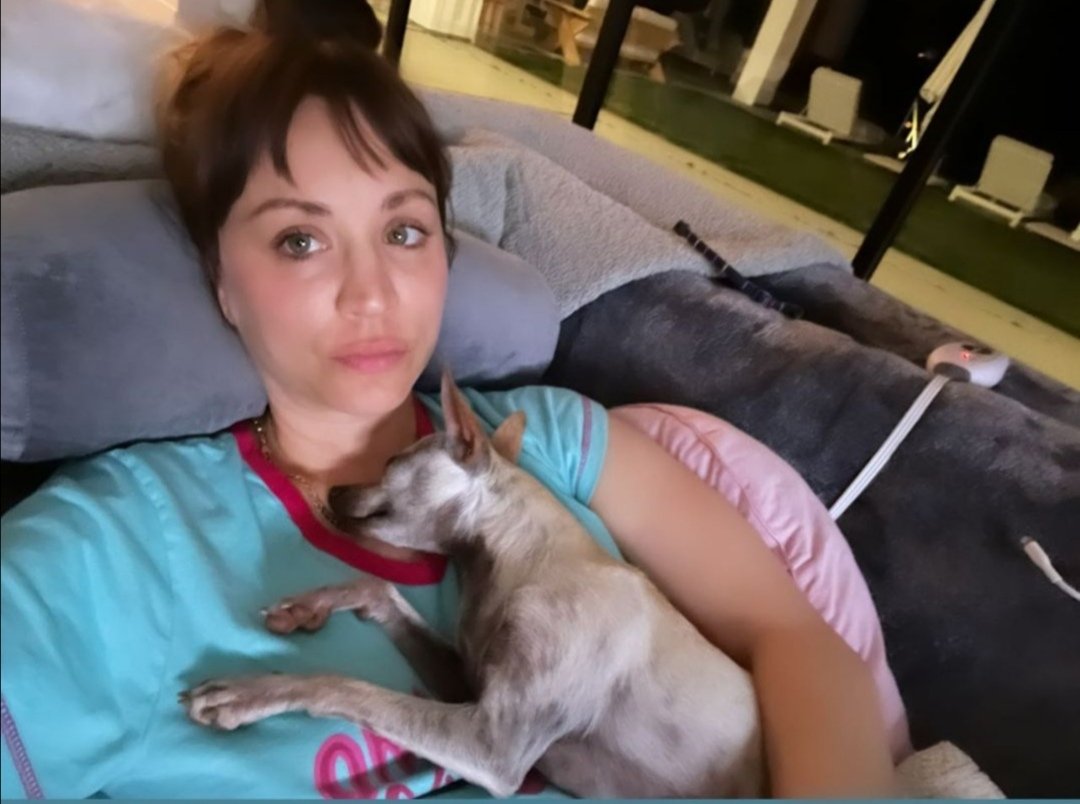 Kaley Cuoco 💎 tweet media