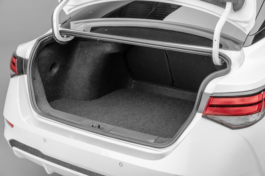 AutoDestaque's tweet photo. Novo Nissan Sentra vem pra balançar o segmento de sedãs médios [https://t.co/93Uy8PlWb6] #Nissan #Sentra #NissanSentra #NovoSentra #NovoNissanSentra #Sentra2024 #NissanSentra2024 https://t.co/HrMMVP3tHf