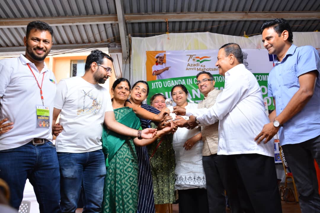IndiainUganda's tweet photo. As part of #AzadiKaAmritMahotsav celebrations, @IndiainUganda in association with Jain International Trade Organisation (JITO) Uganda organised Indian State Food Festival and Master Chef Competition on 19th March 2023. Event was appreciated by attendees. https://t.co/2Oy1qT29Dr