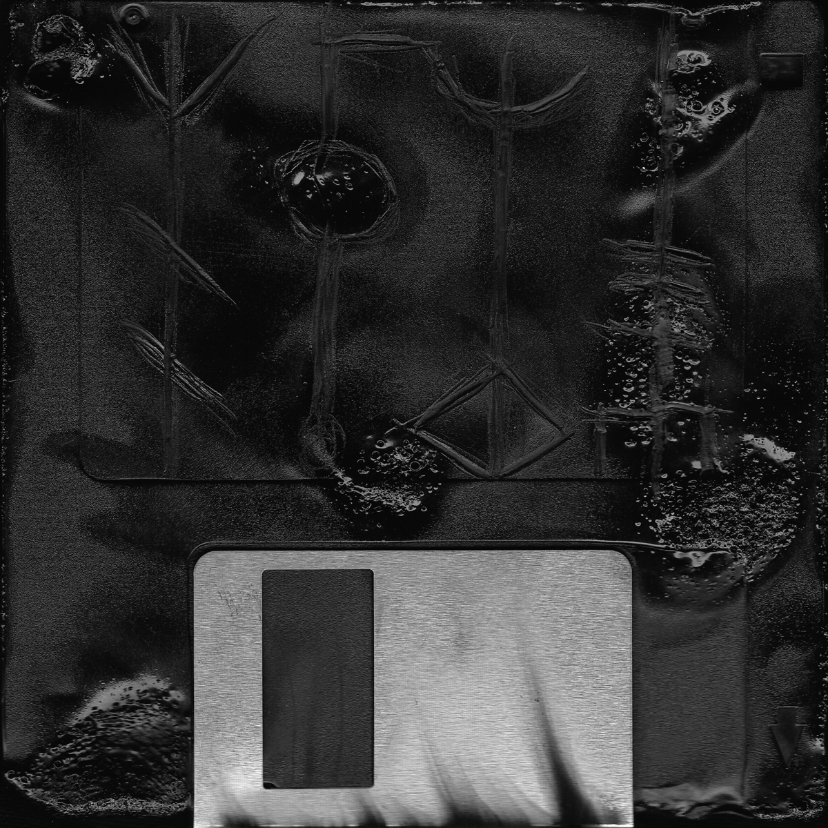 MetalBlade's tweet photo. 𝙿𝚕𝚎𝚊𝚜𝚎 𝚒𝚗𝚜𝚎𝚛𝚝 𝚍𝚒𝚜𝚔...💾

...PRESS PLAY. ⏯️

*turn volume UP* 🔊

@masterbootrec's MB debut, 'Floppy Disk Overdrive' burns through year number 3 today!

Drop your brains into a blender and give it another spin HERE: https://t.co/ERXZPlJe8Y

#masterbootrecord #metal https://t.co/F6Ex7u2Pmj
