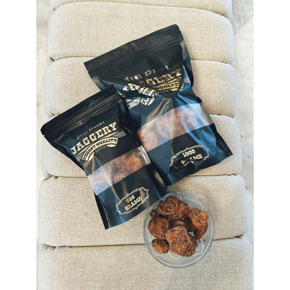 rezzalyshah's tweet photo. Got a yummy PR package from Acrefarmspk today.
These are finest quality Jaggery and Packaging is too good. #RezzPR https://t.co/2fUvAgNU3u