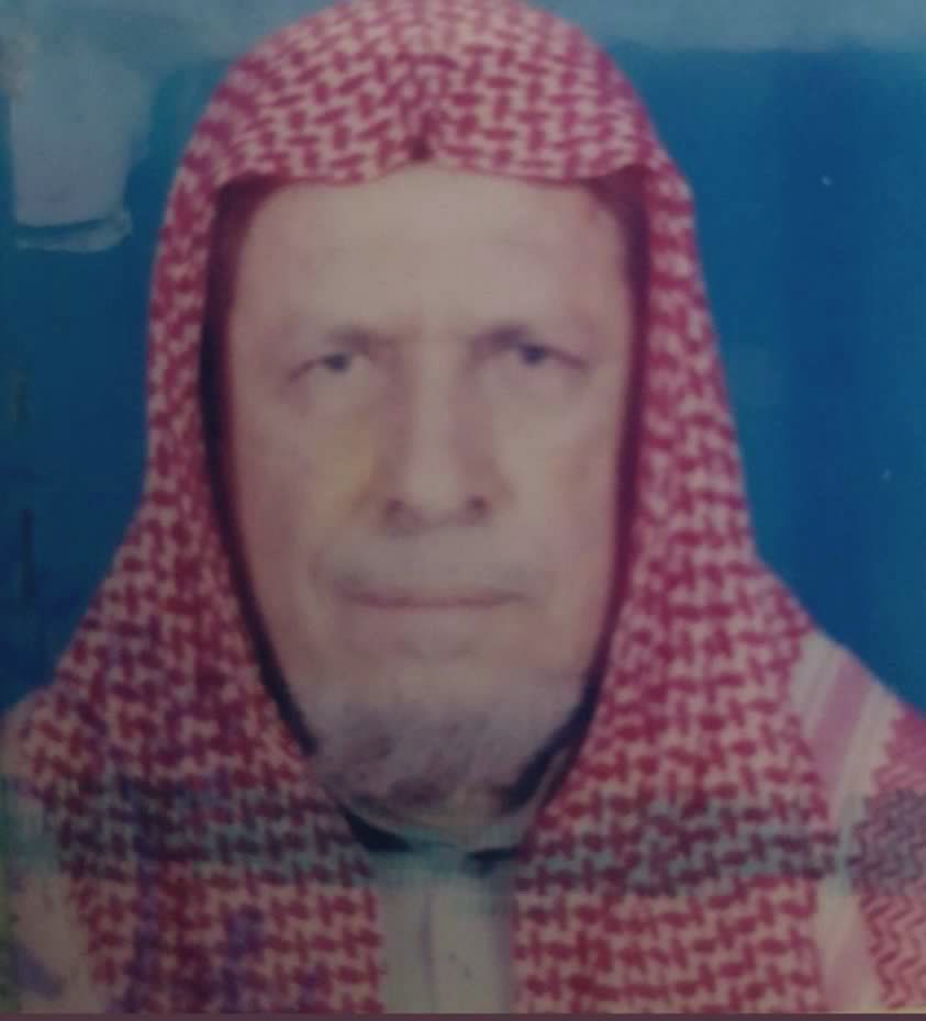 AlHamdandosr's tweet photo. #رجال_من_قبيلة_آل_حمدان 

الشيخ راشد بن ناصر بن عبدالله الحبشان #آل_حمدان رحمه الله
من أعيان #الأفلاج كان كريمًا ينصاه الضيوف من كل مكان ذا رأي ومشورة ساعيًا في الصلح بين الناس حريصًا على البذل في وجوه الخير ومساعدة المحتاجين توفي رحمه الله في ٢٧ / ١١ / ١٤٢٢ للهجرة. https://t.co/98BeR3ClOt