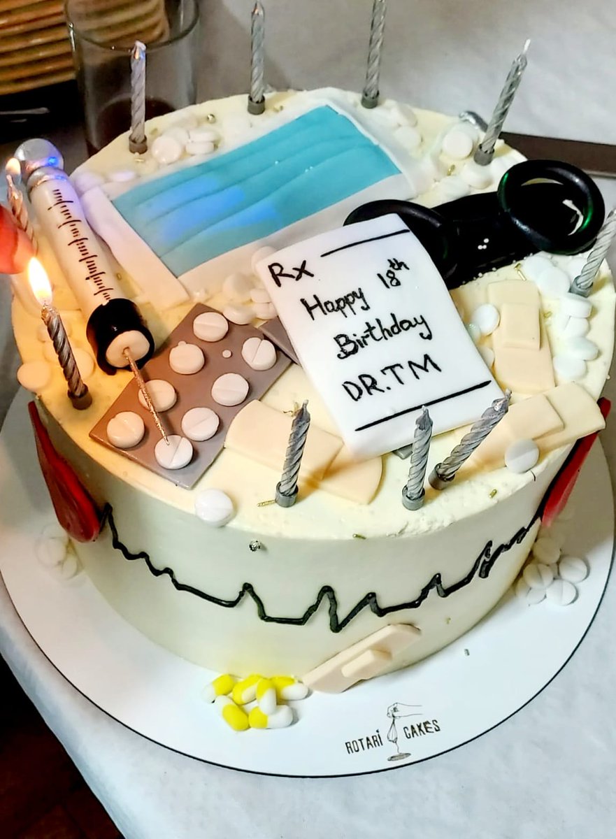 machemahehe's tweet photo. Happy 18th to my future doc! Excited to see how you will conquer the medical world despite the low pay - maybe one day you will be leading the picket lines with other junior doctors! #nhsfuture #18thbirthday #juniordoctors #MedTwitter https://t.co/w9vBqJT4Wg