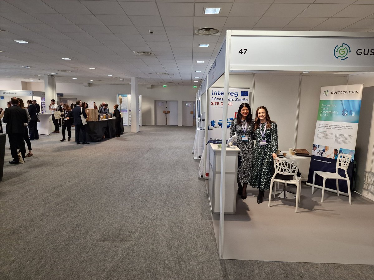 At 4th European #PBP meeting in #Marseille with <a href="/hend_abdelhakim/">Hend Abdelhakim</a> and <a href="/ZoeLWhiteley/">Zoe Rahim</a> promoting taste biosensor company #Gustoceutics.  Zoe speaking/I'm chairing tomorrow.  Expect some annoying updates on restaurant exploration.