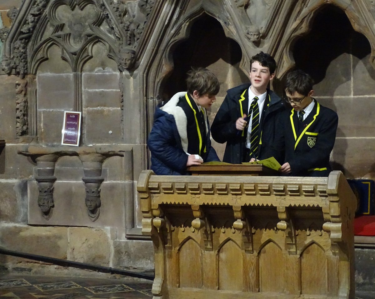 stockportgs's tweet photo. During Founder’s Day, First Years visited St Mary's Church, the home of the school for the first 121 years.

During the visit, #rector Rev Chris Blunt introduced himself and spoke about the #church before the pupils made their way around the church completing a worksheet. https://t.co/kfyTj7LjvZ