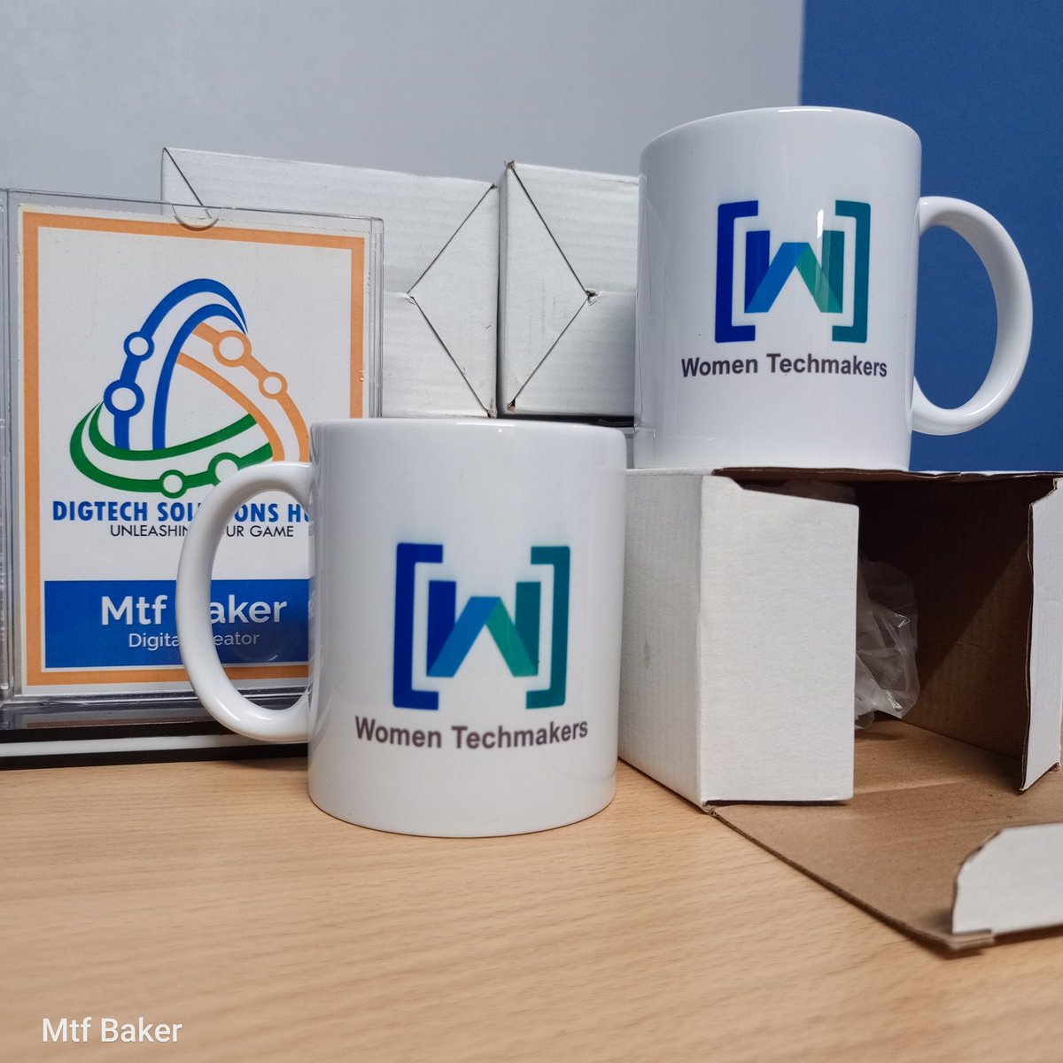Digtech1's tweet photo. Another way of treating the "unfavorable weather" is a cup of tea. It can even be at your office, spiced with your favorite quote or company logo. Let's do it for you. Contact us today!
#branding #logo #digtechsolutionshub #unleashyourgame https://t.co/bc5g1coFPH
