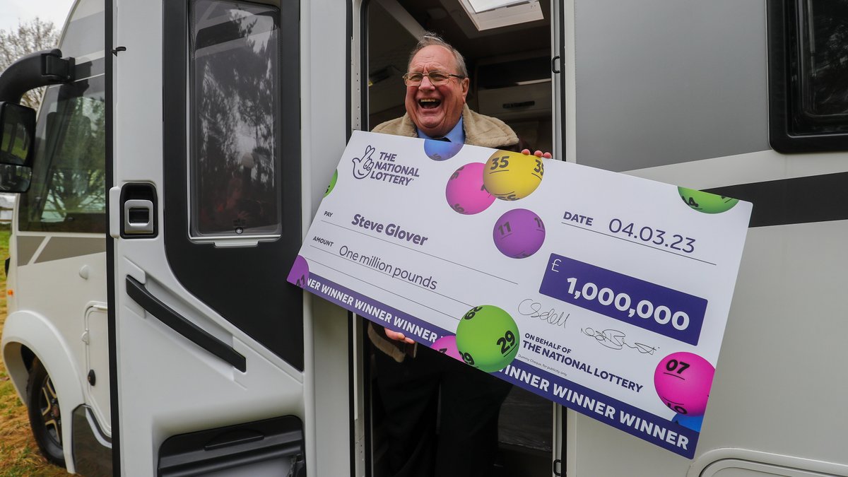 Marquis Exeter hosted a photoshoot for retired taxi driver Steve Glover who matched five numbers &amp; the bonus ball in the Lotto draw winning £1m!

Mr Glover is buying a motorhome and will invest some of his winnings in two barrels of prime Scotch whisky!

Congratulations!