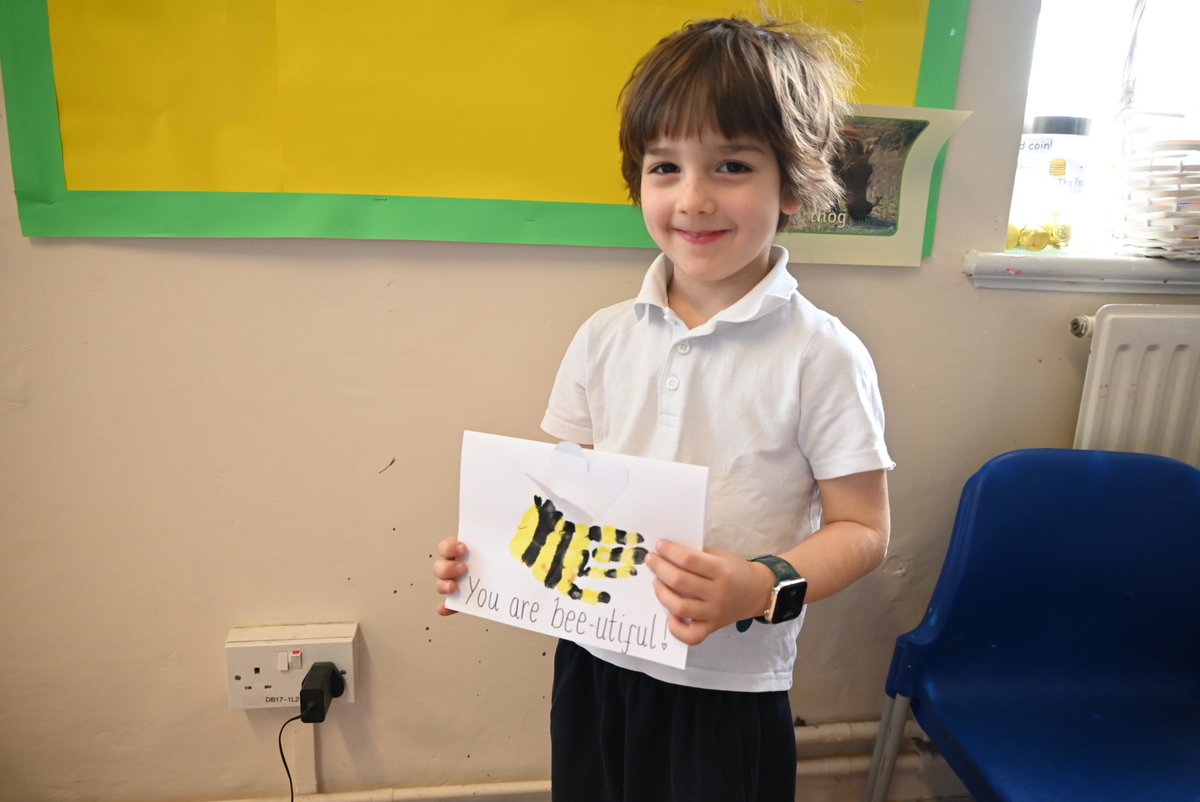 WestonbirtPrep's tweet photo. Happy belated Mother’s Day to all our brilliant mums! Before the weekend, Pre-prep and Nursery children spent time making creative gifts with and for their mums ahead of the big day. #westonbirtprep #nurserychildren #mothersday #mumsrule #mums #mumsruntheworld #creative https://t.co/FR62IrO8Vx