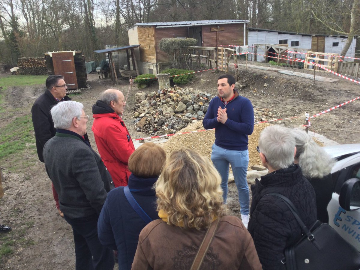 cesergrandest's tweet photo. #PRSR Visite du lauréat ardennais Espace Environnement 08 à Rethel récompensé en 2022 pour ses activités d’insertion, de maraîchage et de conserverie… ⁦@briet_clemont⁩ ⁦@VeroKleinAB⁩ https://t.co/RAdnUpjIpy