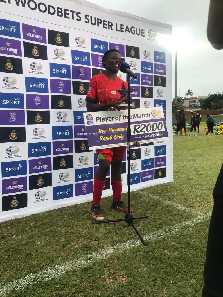 tut_ladies's tweet photo. This morning we are crushing on our very own Ester Ndou for collecting player of the match trophy ๐ at yesterdayโs game against Royal AM.
Well done Champ!
#BekeLeBekeSL
#hbwsl
#tutfootball
#HomeOfChampions https://t.co/bUgHxlAc4b