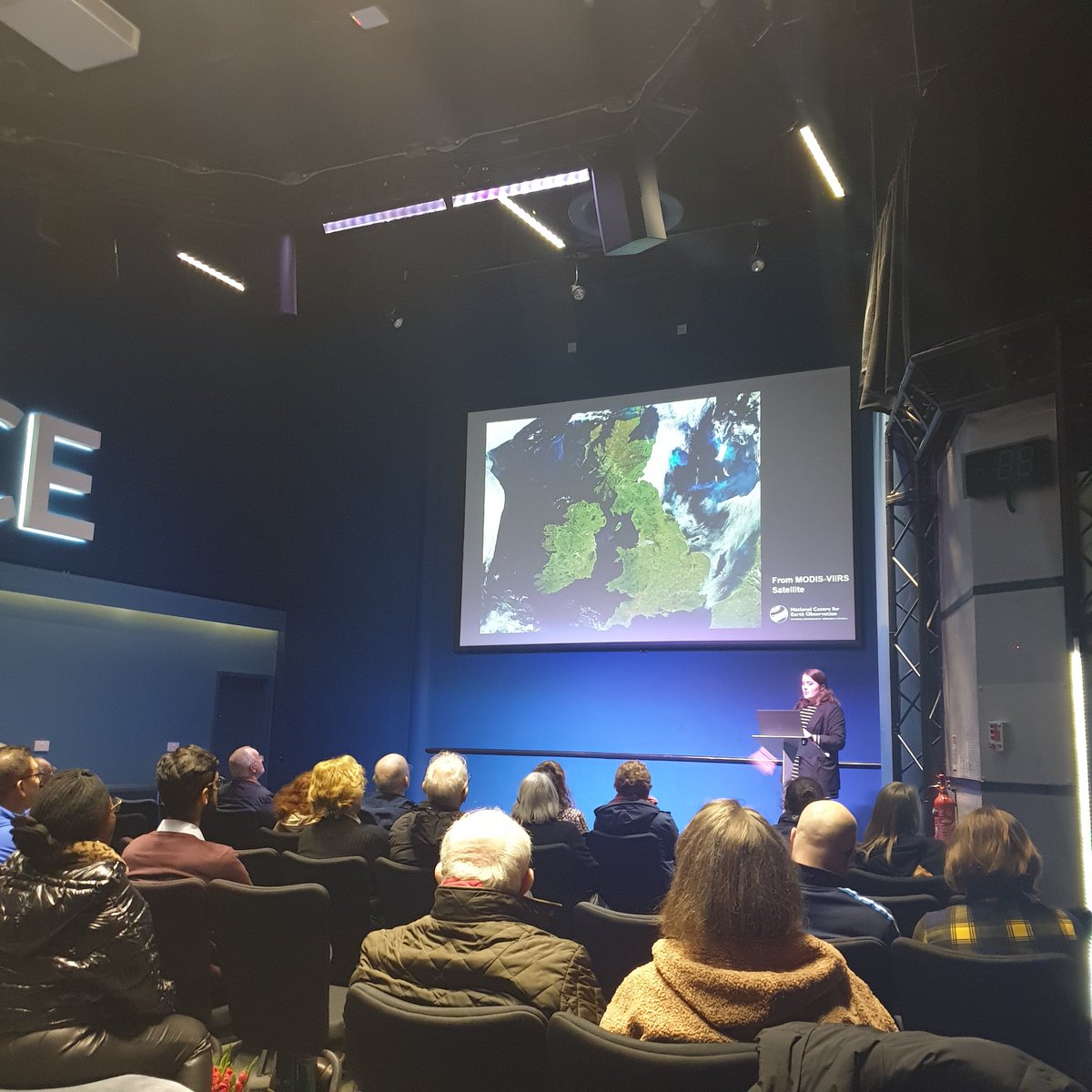 I had a great night at <a href="/spacecentre/">National Space Centre</a> on Friday presenting at their #SpaceLates event all about #Sustainability 🌱

Thank you to the Space Centre and <a href="/d_p4tel/">Dhara Patel</a> for inviting me to talk, it was an amazing experience! 🛰🌍🌱