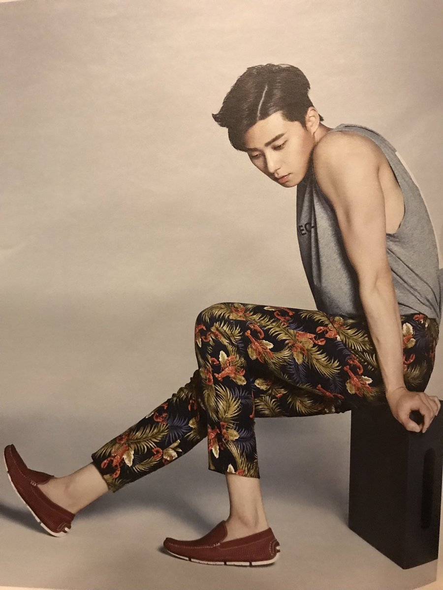 biwa71116875's tweet image. 2014年HIGH CUT❤️‍🔥②🖤🤍🤎
ドンハくん期⁇なのに、こんなアンニュイなソジュン🥰💜
可愛かっこいいドンハを心から愛してるけど、ちょっと影のある悪ソ😎も大好き🫶💕💕💕

#HIGHCUT
#アンニュイソ
#悪ソ
#モデルソジュン
#紙の破壊力
#パクソジュン