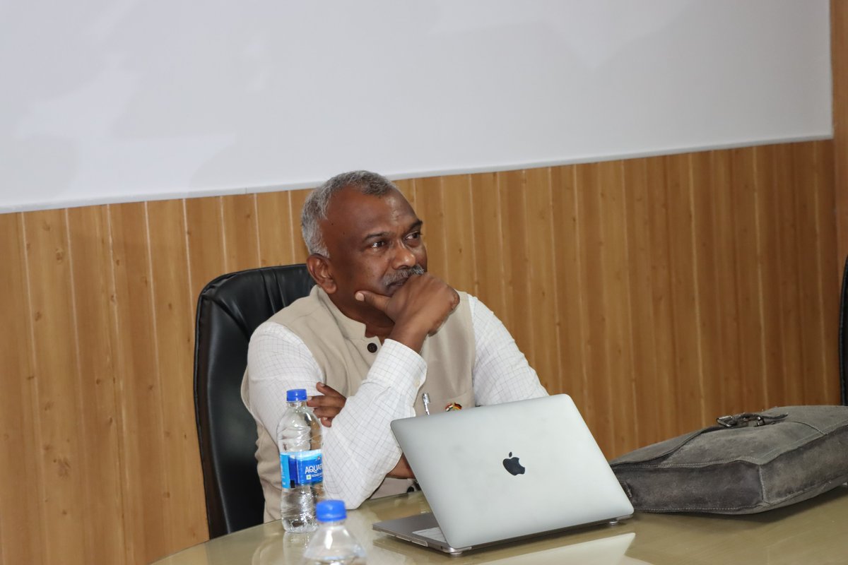 NFSU_Goa's tweet photo. Mr. R Madhan, the Director of @INDOGSTC visited the Goa Campus today to discuss the latest research project and collaboration opportunities with industrial relevance between India and Germany. (1/2) @rmadhan2000 @IndiaDST #nfsu_goa https://t.co/psY1qOfOSh