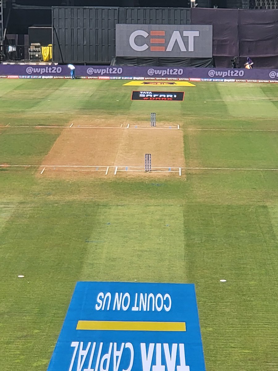 What a view #CricketClubofIndia #Mumbai @wplt20 for the match between @GujaratGiants and @UPWarriorz @lancscricket @Thundercric @Sophecc19 #thunderiscoming
