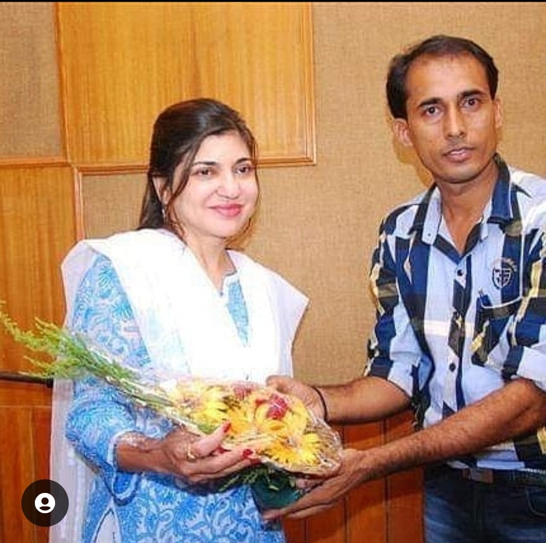 WISH YOU A HAPPY BIRTHDAY MY ALL TIME FAVORITE SINGER ALKA YAGNIK MAM...GOD BLESS YOU      