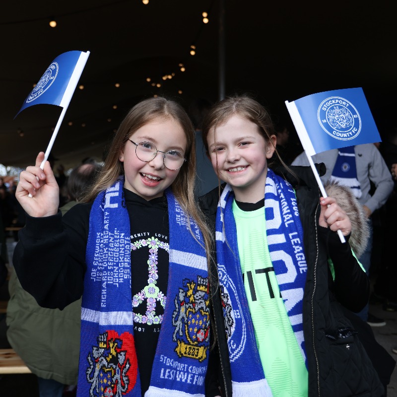 StockportCounty's tweet photo. πΈ FAN GALLERY | Pictures from our fan cam during Saturday's draw with Mansfield are available to view online!
Can you spot yourself? Download the photos for free, and post them on social media using #CountyCam to be in with the chance to win a signed shirt!
#StockportCounty