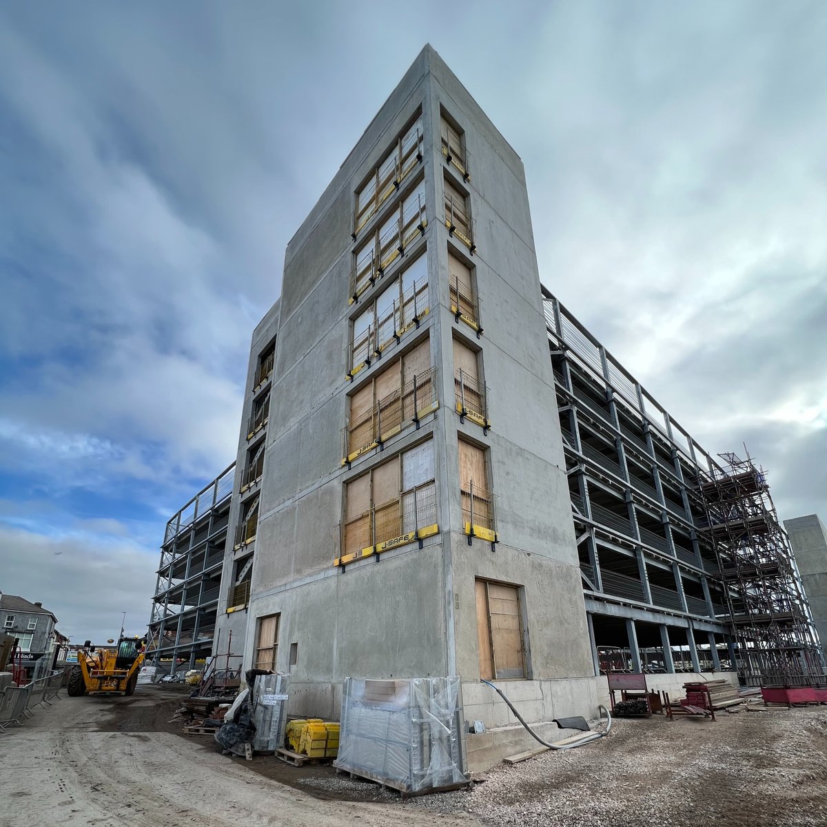 One of the more unusual #projects we are working with currently, this 1,306 space car park is the first stage in #Blackpool's £300million ambitious #Regeneration  programme. bit.ly/3Z5gs3w #structuralwarranty #propertydevelopment #property #development  #protekwarranty