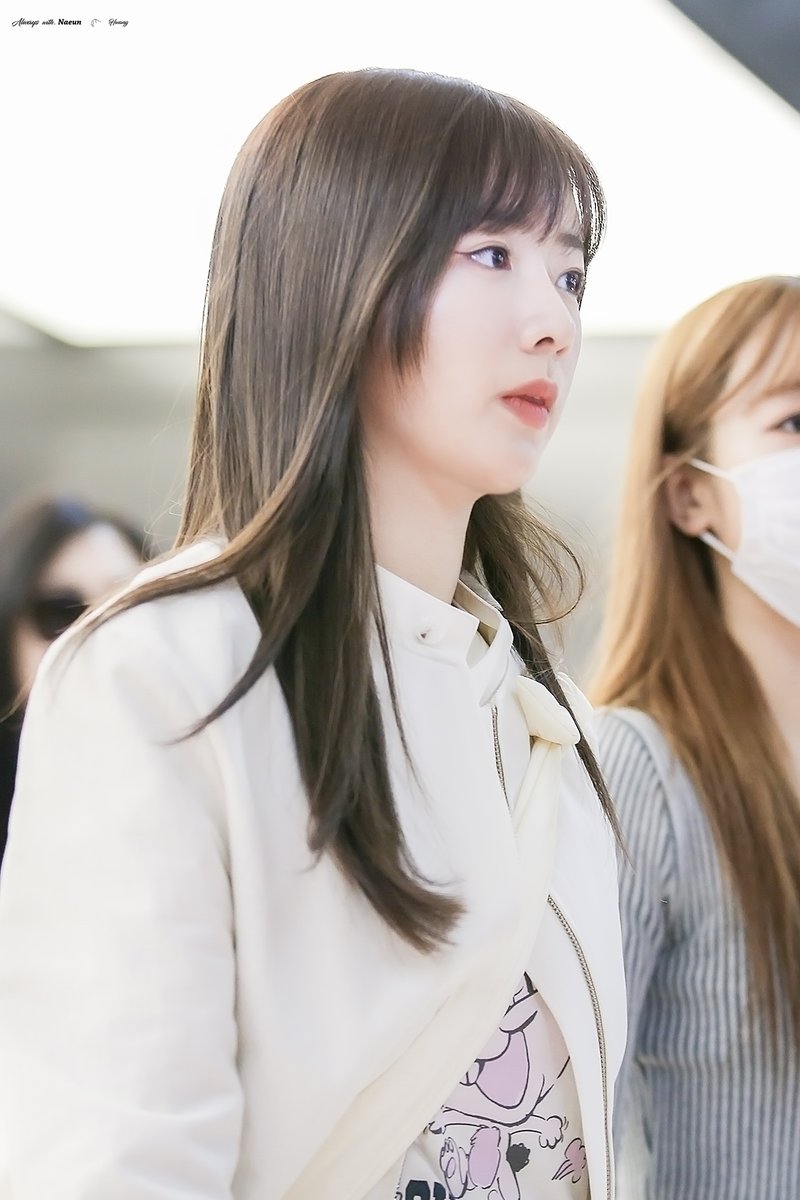 H940210's tweet photo. 230320 김포공항 보미
@apinkbm #Apink #에이핑크 #보미 #윤보미 #bomi @Apink_2011
https://t.co/mnC0wByLU7 https://t.co/hLL9jtlsGK