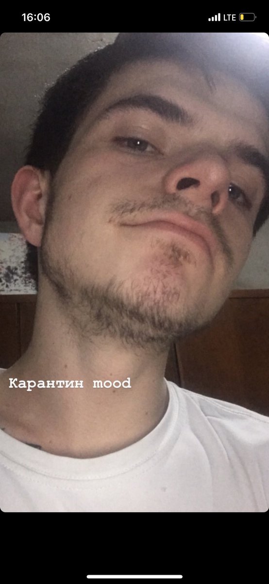 heymilash's tweet photo. Начало карантина/сейчас https://t.co/7W1cwG9qDz