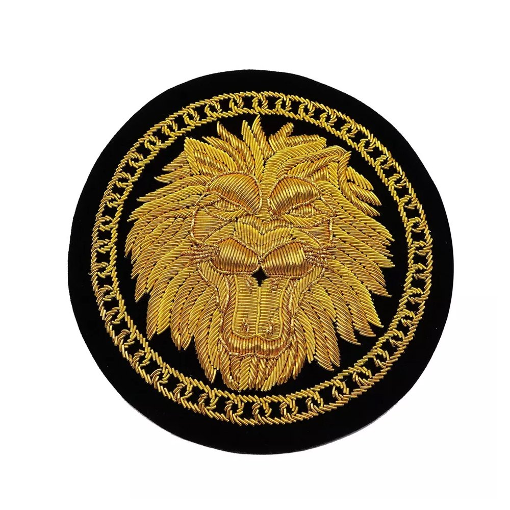 luqman_34's tweet photo. #masonic #church #aprons #masoniclodge #masonicbrothers #masonicregalia #freemasons #freemasonry #handembroidery #handworks #aiguillette #embroiderybadges #shoulders #caps #flags  #militaryuniform #badges #patches #embroidery #usa #france #germany #italy #spain #england #israel https://t.co/CFTtm3tJoM