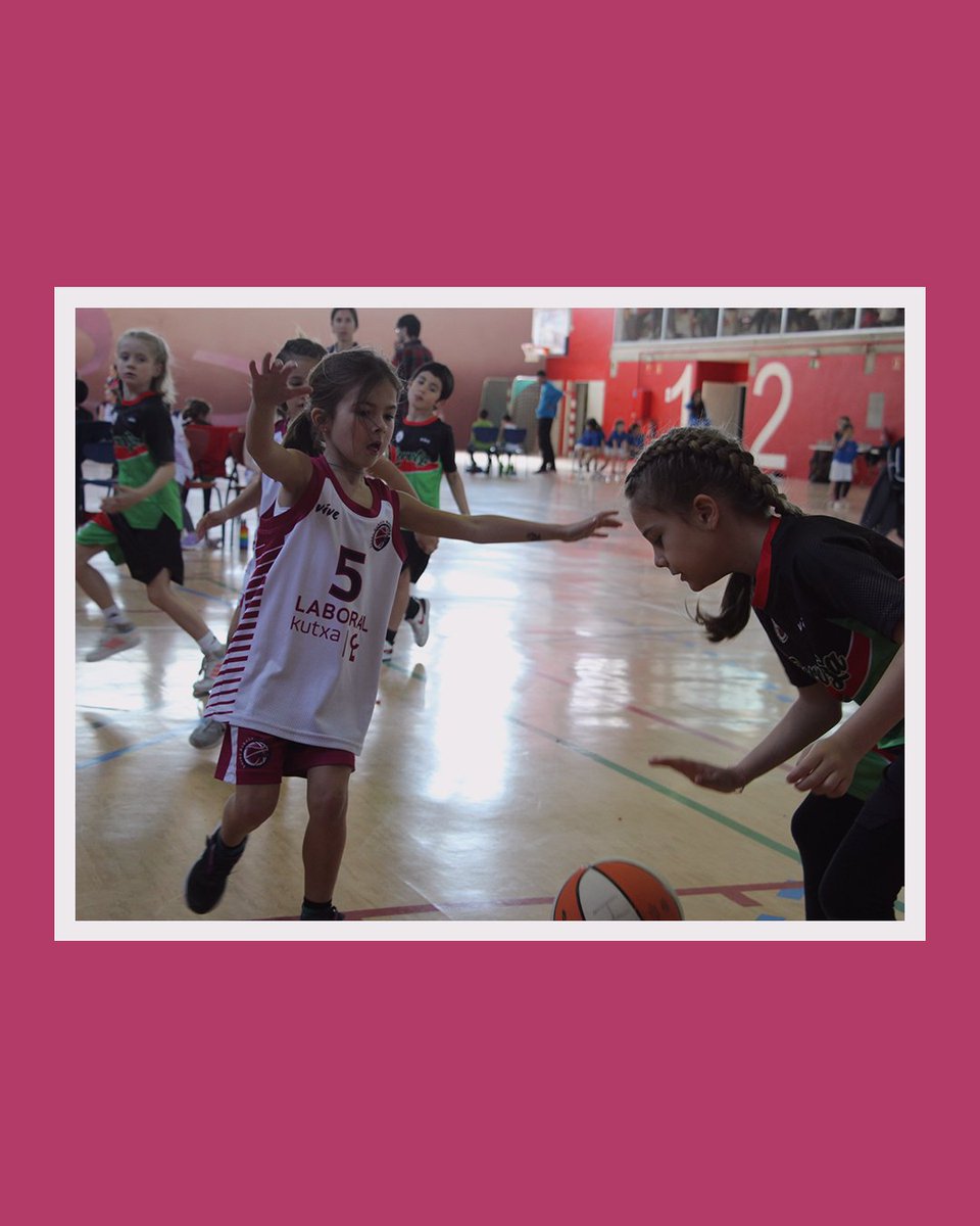 LABORALkutxa's tweet photo. 🏀 Giro ederraz gozatu genuen #BerangokoHontzuriak Topaketan. Bertan, #LABORALKutxa Gernika Saski Eskolak, 3. taldearekin parte hartu zuen. 🏀
@GKesb
#GernikaKESB #KESB #Gernika #Lointek #LointekGernika https://t.co/y5DE1JI8rE