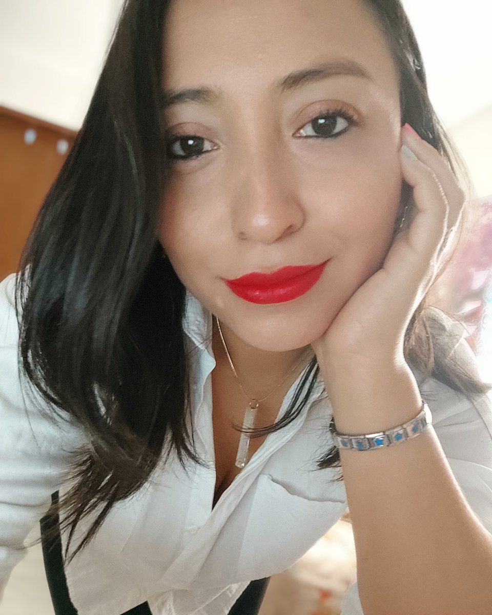 RubidioCorindon's tweet photo. So can I call you night?🌌🎤🎶🎶🎵
I'm trying to make up my mind... Just how I feel
#rubidio #sunday #whiteandred #feelok #washere #woman🌻 #🤍❤️ https://t.co/fENHdto4Di