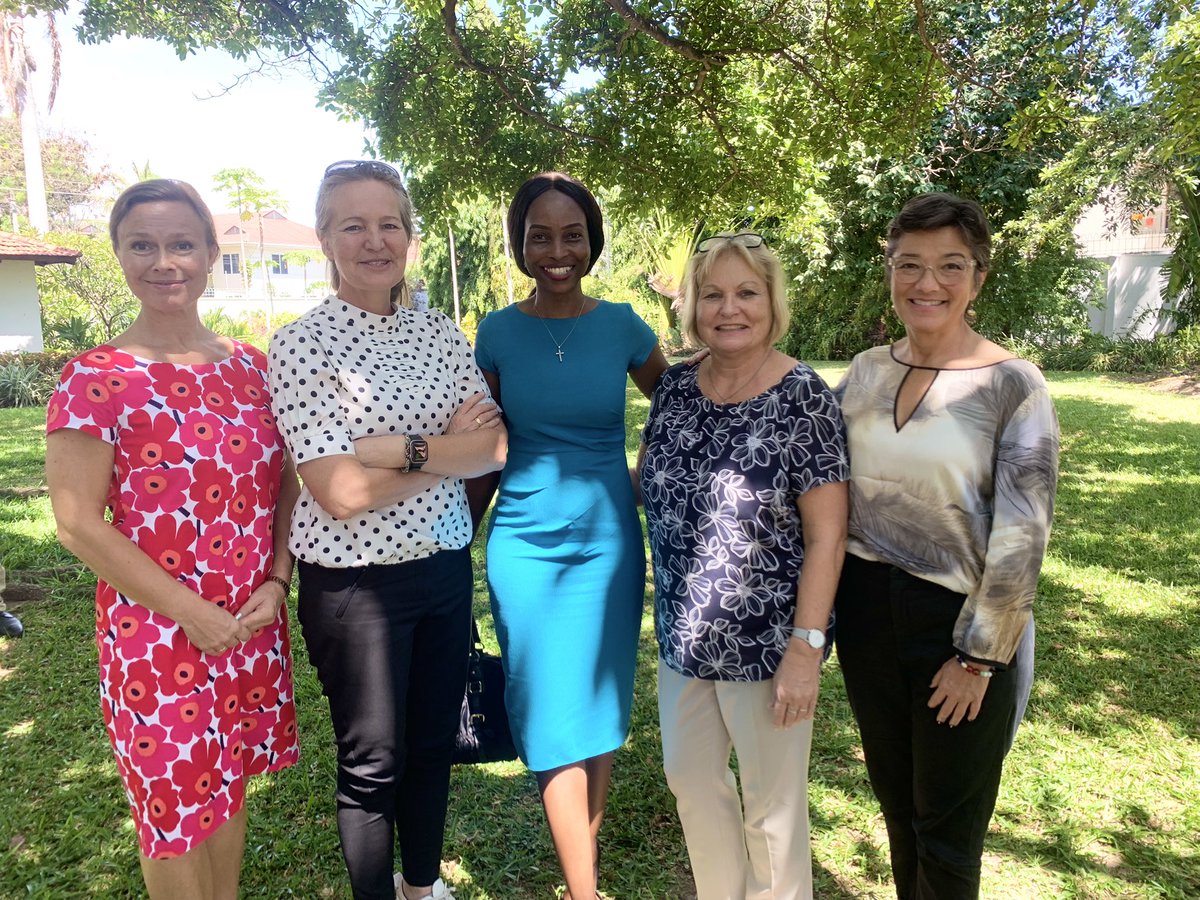 DorisLikwe's tweet photo. What a great honor it was to stand among these women. Did you know that the Nordic countries are leading in bridging the gender gap? What can we learn from them? #EmbraceEquity #WomensMonth

@DKAmbTanzania @SweAmbTZ @FinnishEmbTZ @NorAmbTz @REPOA https://t.co/05E3vbn7s4
