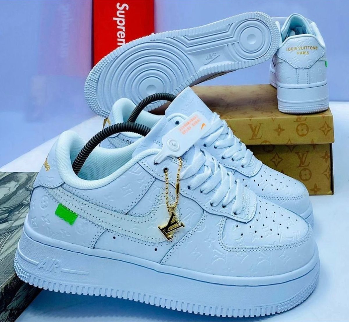 HOGCOLLECTIONS's tweet photo. 40-46
Price - 32,000naira https://t.co/6d8GRlT0Of