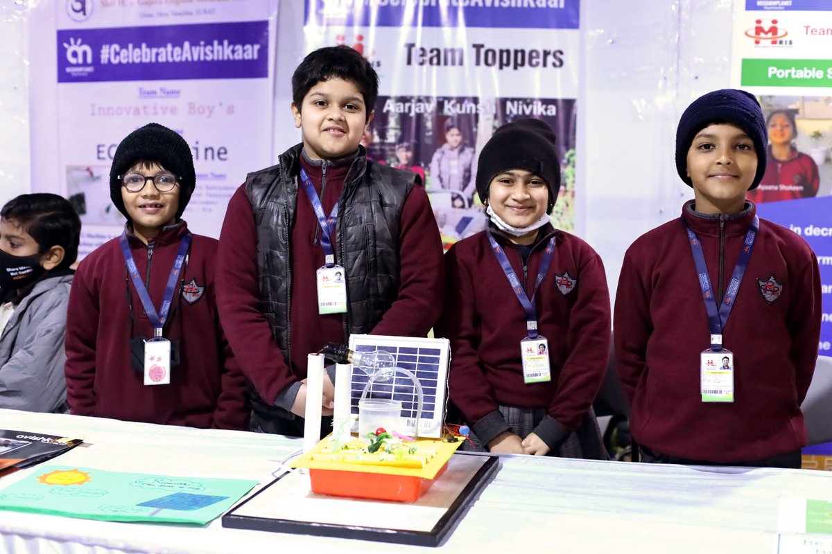 AvishkaarEdu's tweet photo. Avishkaar Makeathon - A paradise for makers! It gives us immense pleasure to see what young minds of today are capable of making.

#avishkaar #avishkaarmakeathon #avishkaarleague #innovators #teenovators #dontwaitinnovate #innovationwithplay #smartkids #smartivity https://t.co/b5SDDdVYqW
