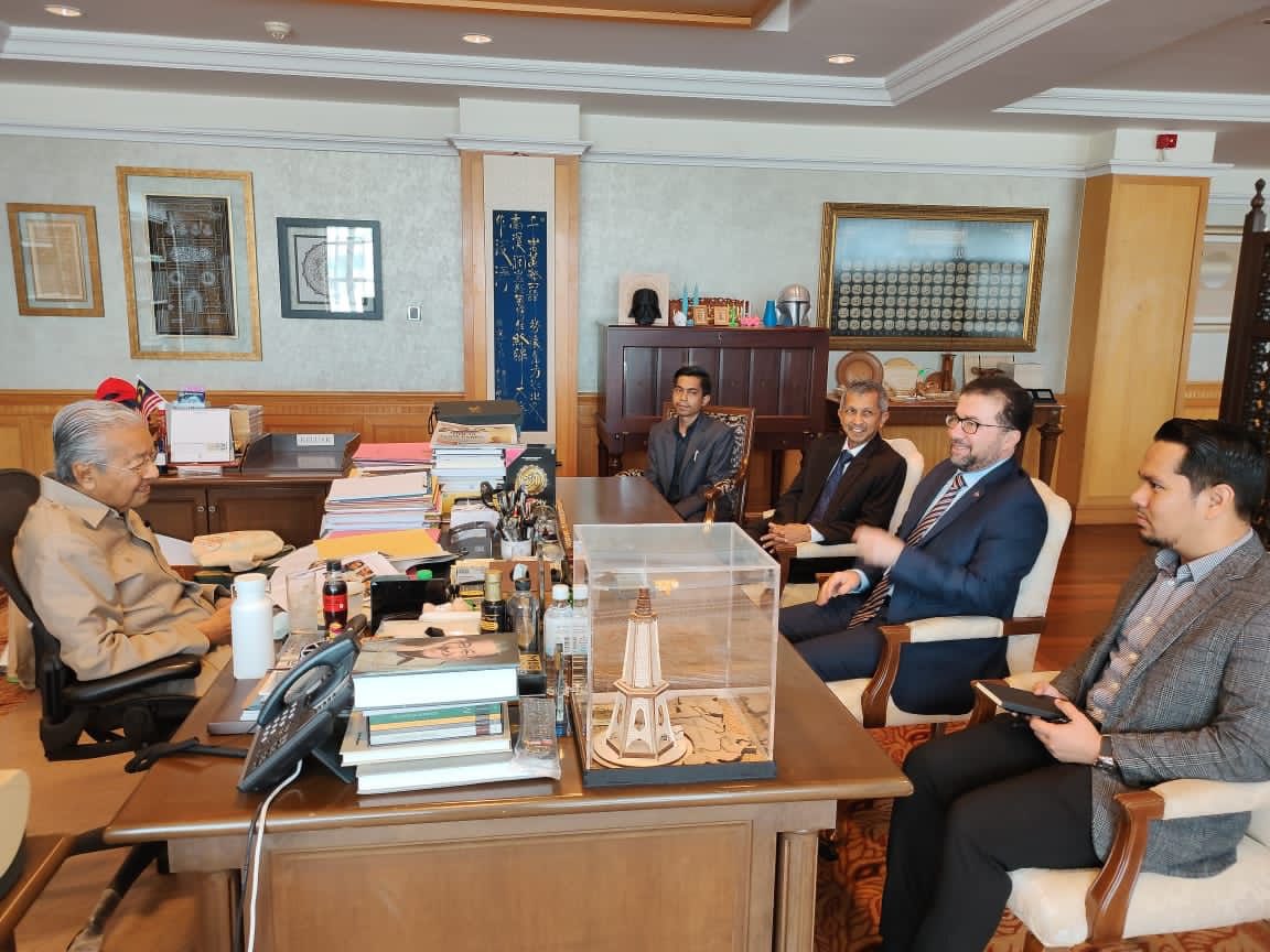 Rafee Yusoff tweet media