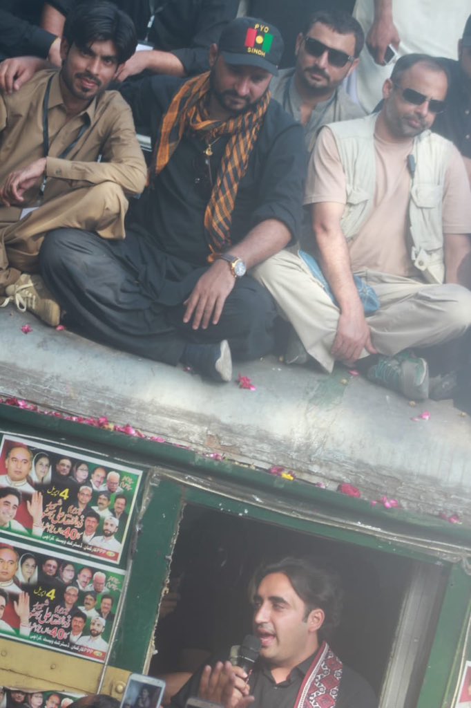 MasroorARajper's tweet image. Many many happy returns of the day Happy Birthday my dear brother great hardworker Jiyal of #pyosindh @Majid_PSF 🎂🎂❤️❤️May you have many more in your life dear