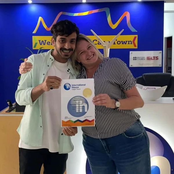 ihcapetown's tweet photo. Ah no, this can’t be😭!!! It’s another sad day for us to say goodbye to all our leavers👨‍🎓👩‍🎓, especially to ZIYAD🧑‍🎓.He crept into everyone’s hearts🤗.
 
Enjoy your last few days in Cape Town🇿🇦 and have a safe trip back home everyone✈️!
#ihcapetown #ihstudents #leanenglishwithus https://t.co/GhZWr4VROQ
