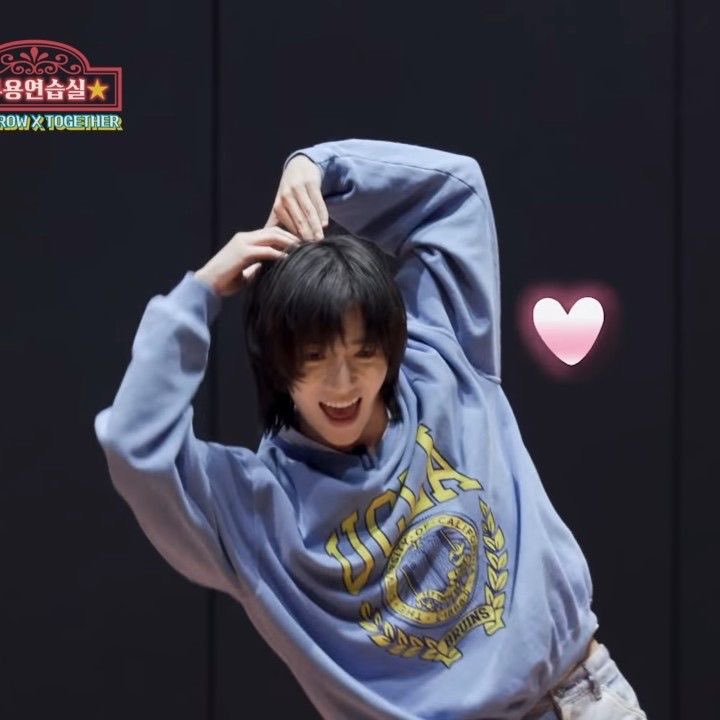 beomtorii's tweet photo. hellooo!!! i’m kei
i’m looking for interactive moa moots 
\(//∇//)\ 

• not new to #stantwt 
•15 yo, 07L
• bamtori ʕ； •`ᴥ•´ʔ
• enfp-t 

#moa #moots https://t.co/1dETlG1Iyr