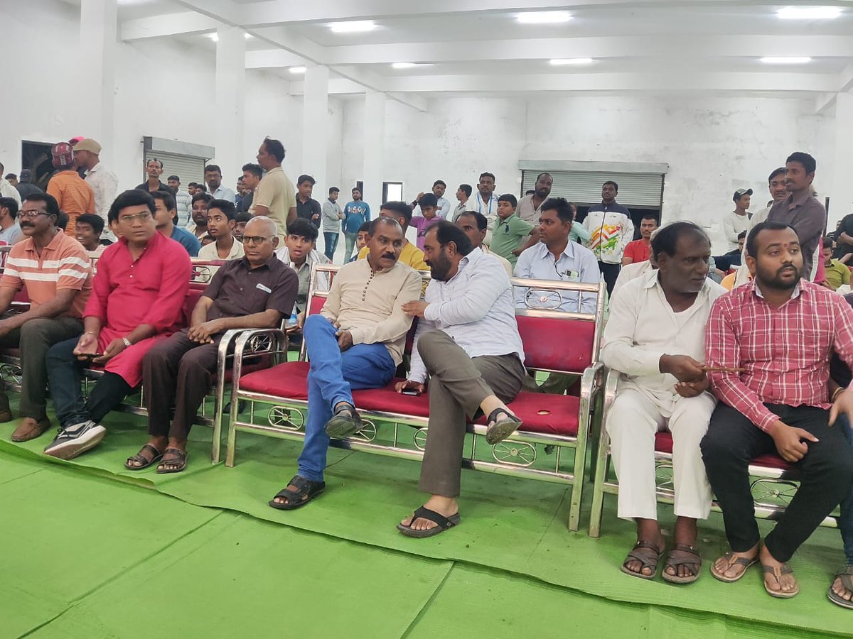 rajpatode101's tweet photo. "भीम श्री 2023" विदर्भस्तरीय बॉडी बिल्डिंग स्पर्धा पातूर.आयोजक निर्भय पोहरे अध्यक्ष राजेंद्र भाऊ पातोडे, उद्घाटक बाळापूर विधानसभा मतदार संघाचे शिवसेना आमदार नितीन देशमुख उपस्थित.
Rajendra Patode Rajendra Patode
#vbashivsenaalliance
#vanchitbahujanyuvaaghadi #JoinVBA #VBA https://t.co/eU6Qewc1wj