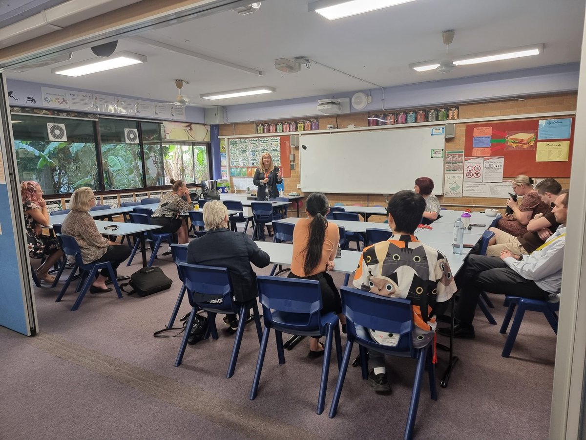 Today members in the seat of Camden met to hear from NSWTF Senior Vice President, Amber Flohm, on the crisis in NSW public schools and the important choice to be made on March 25th.
@TeachersFed @AFlohm #MoreThanThanks