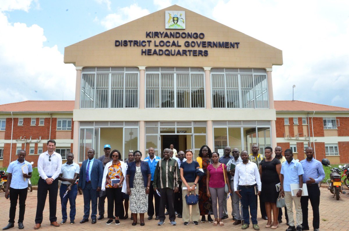 DRDIP Uganda (@Drdip_ug) on Twitter photo 2023-03-20 06:45:49 The DRDIP and @WorldBank Pre-Identification Mission Team take a photo shoot-out outside the Kiryandongo District Local Administrative Headquarters block. This was after the meeting at the headquarters. The DRDIP and @WorldBank Pre-Identification Mission Team take a photo shoot-out outside the Kiryandongo District Local Administrative Headquarters block. This was after the meeting at the headquarters.