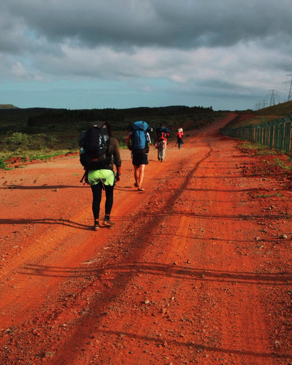 lets_drift's tweet photo. Three years ago, on this day or week, we were the first people to try and finish the Ngong to Naivasha Thruhike. It took us 3 days and 2 nights. The thru-hike was its own thing. We carried all of our supplies, like food, tents, and clothes, with us.

A thread🧵 https://t.co/NaHZgoxWQP