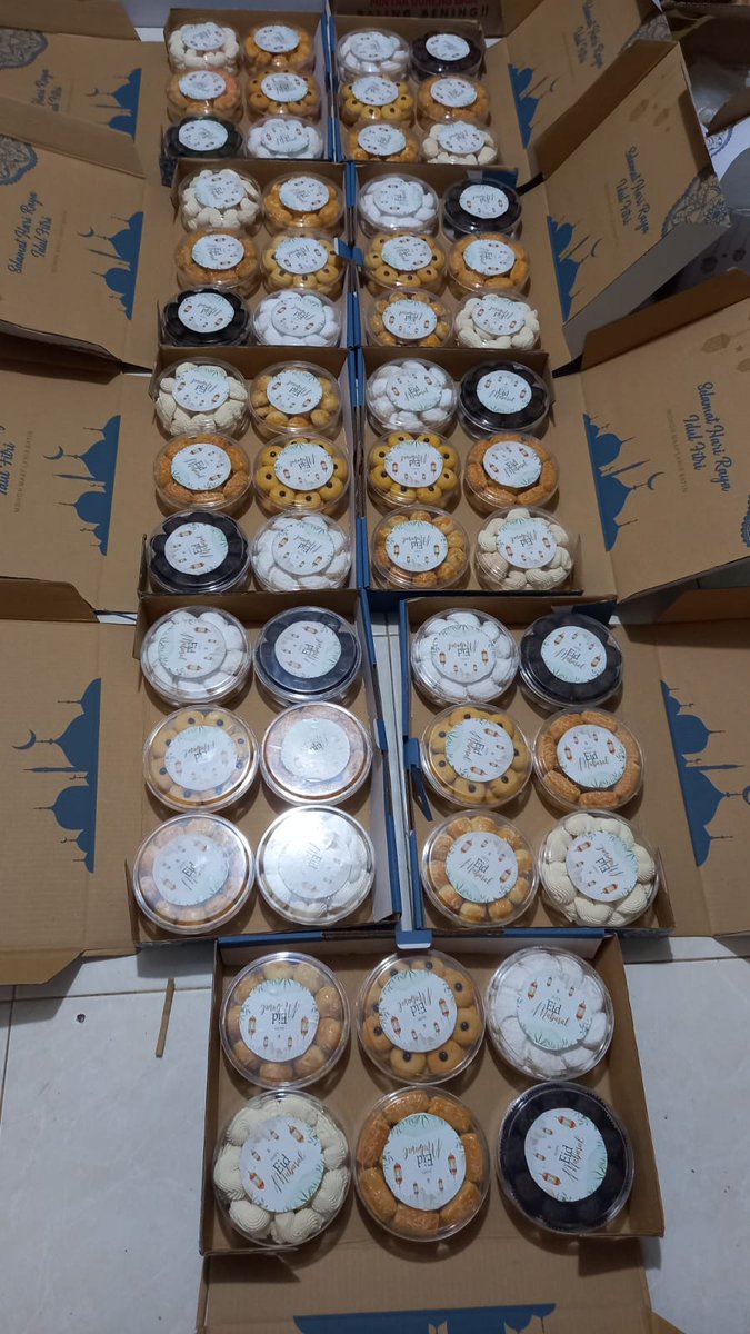 utamigoatmilk's tweet photo. Paket kue lebaran sdh ready ...yg mau order /tanya2 harga Monggo
DM wa k 089654650345.
#Edisikuelebaran
#anekakripik
#anekacamilan
#kuker https://t.co/xgIxAeVrlM