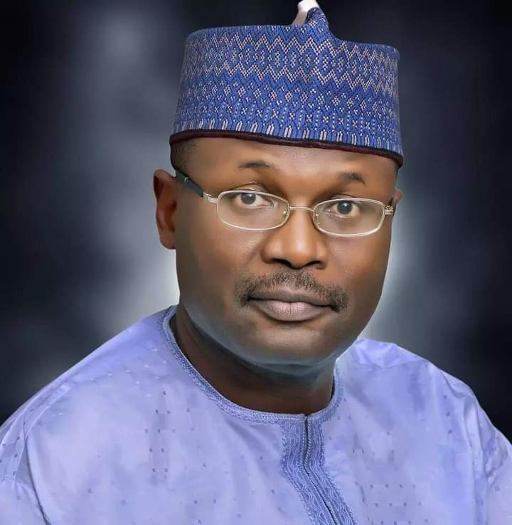 agubuck's tweet photo. TRY INEC CHAIRMAN FOR TREASON. why spend #300+ billions yet resort to a scam election, reject electoral laws, collude with APC to conduct one of the most shameful elections in history. https://t.co/WlQOKoe1lr