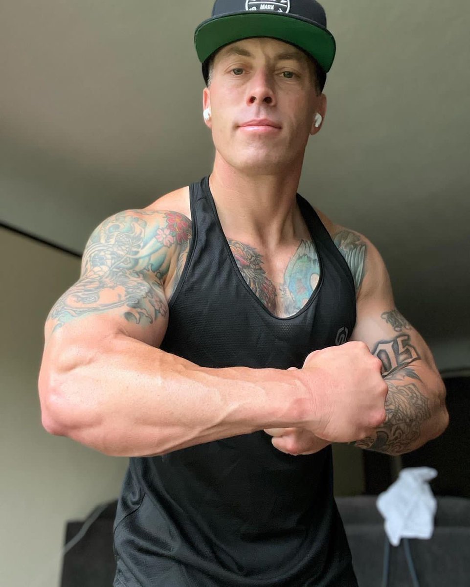 bull_lly's tweet photo. Fighters don't quite and quieter don't fight https://t.co/tczUTkULzc
