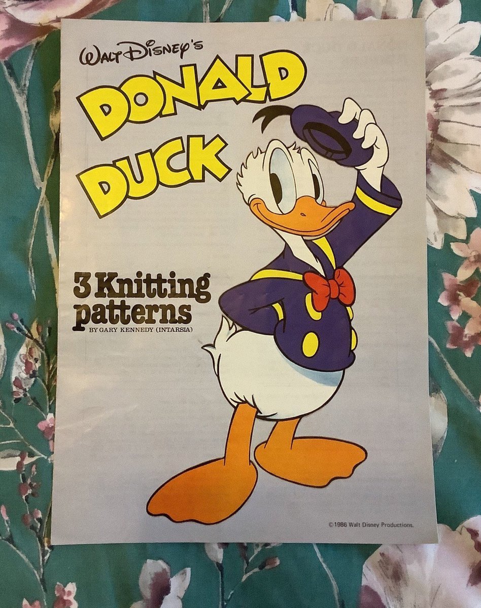 WatsonsVintage's tweet photo. You can knit a WONDERFUL Jumper/Sweater for a #DonaldDuck Fan with this #KnittingPatternBooklet in my #etsyshop RARE #Vintage #1986 Donald Duck 3 Knitting Patterns By Gary Kennedy (Intarsia) Children's & Adult Jumpers/Sweaters in Sizes 24" to 44"- 4 ply https://t.co/u0zZZkBjdh https://t.co/kBjpNsWi4o