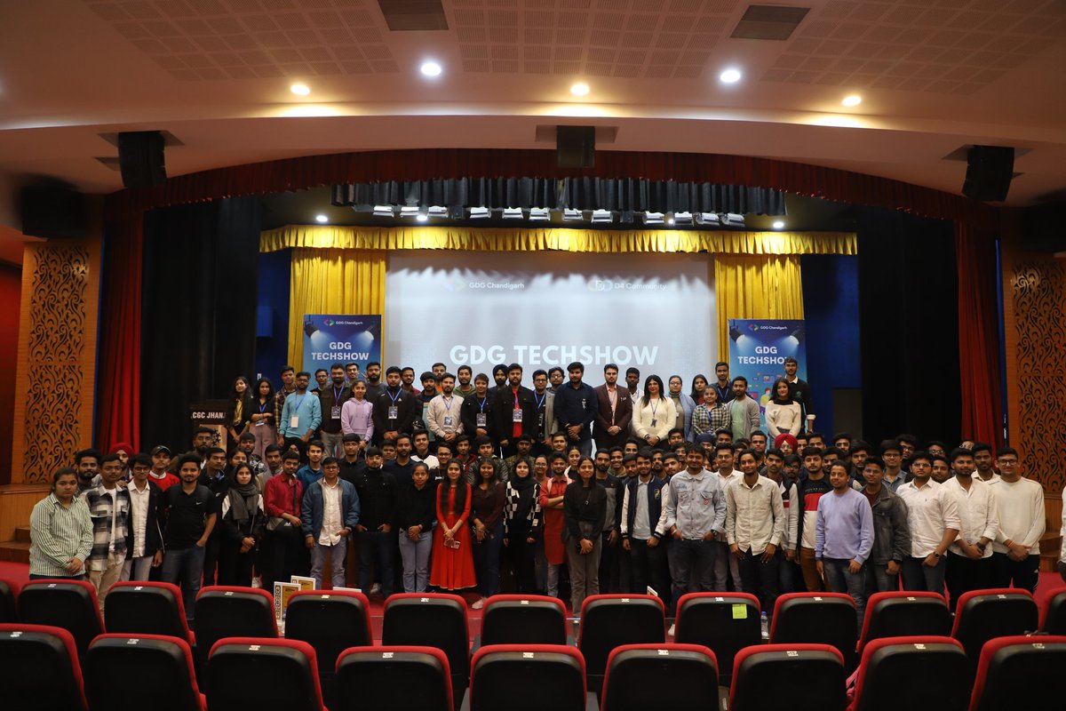 gdgchandigarh's tweet image. Thank you all for joining us in GDG Techshow and made it huge success

#gdgchandigarh #gdgtechshow #wtmchandigarh