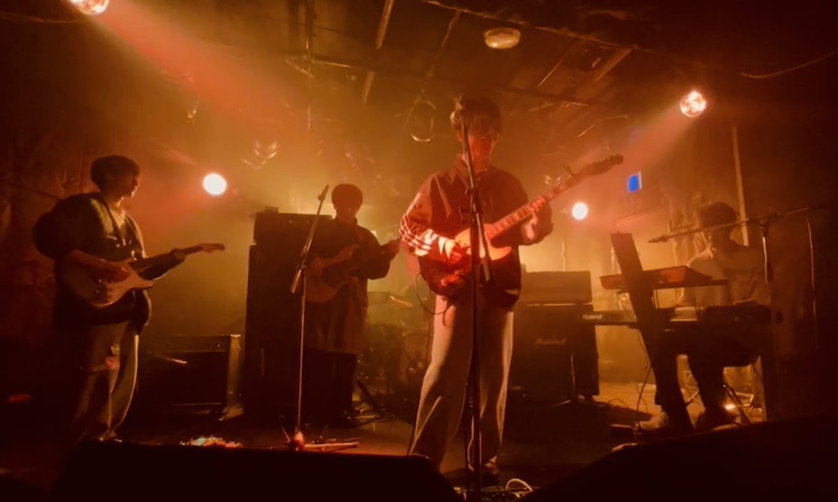 Mahlova_jp's tweet photo. 2023.3.17.(fri)
“WING 2023” at CLUB RIVERST

Thank you so much!!👽
沢山のご来場ありがとうございました！
またどこかで会いましょう🌍

-set list-
1. 誕生
2. 暗澹
3. Saturday evening post
4. farewell
5. Blue Monday https://t.co/4WPSXzZcn0