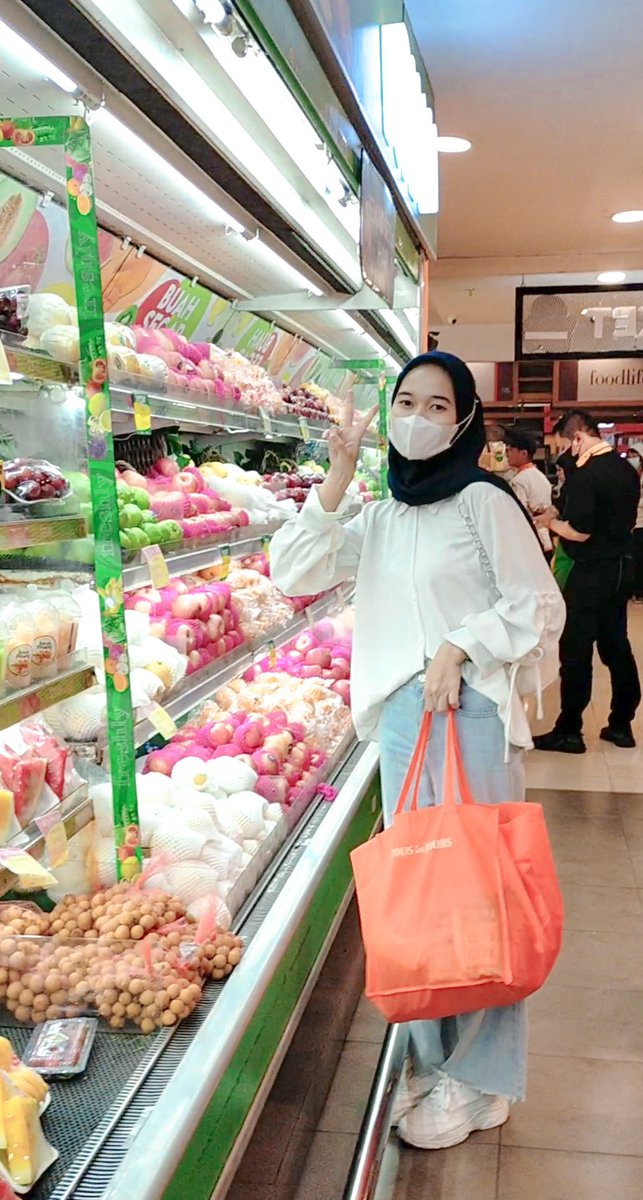 p_widia661's tweet photo. Sedang hobi belanja
#Belanjawan2023 #supermarket https://t.co/i7paBlo09g