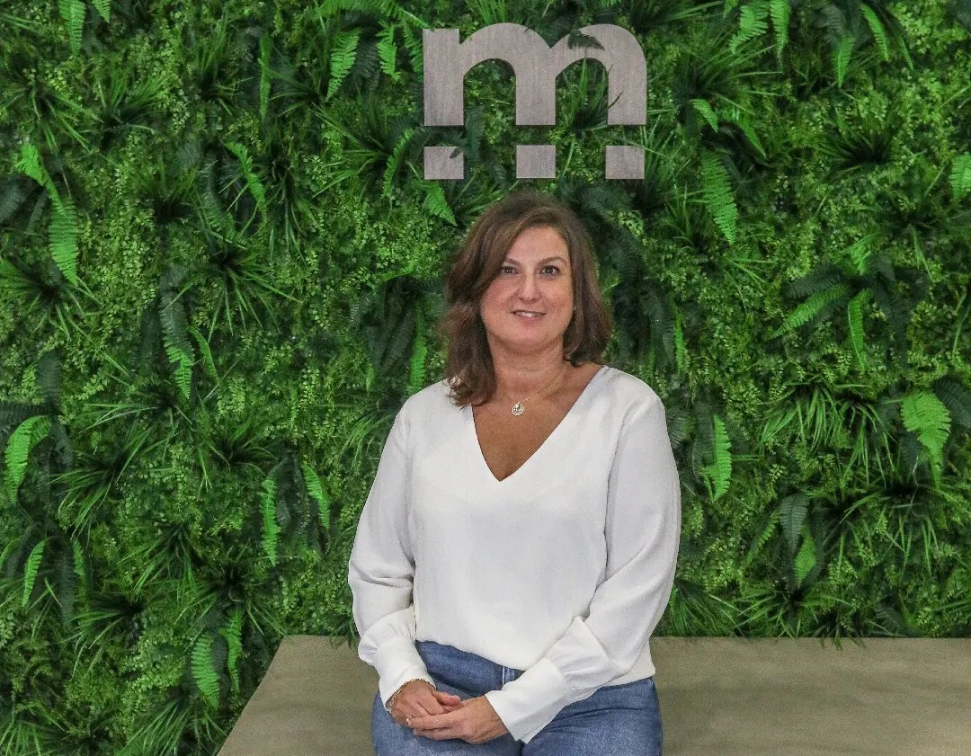 SoniaCrespoR's tweet photo. Mañana martes a las 21.00 h 🕘 nueva edición de Entre Nosotras 👠👠 en @7TVMalaga  🖥. Disfrutaremos de la participación de @rgdfactoria  abogada y presidenta de @amupema_ y Virginia Carmona periodista, coordinadora de Comunicación de @MaskomSuper  , docente y coach. https://t.co/Q0cgrTNSCN
