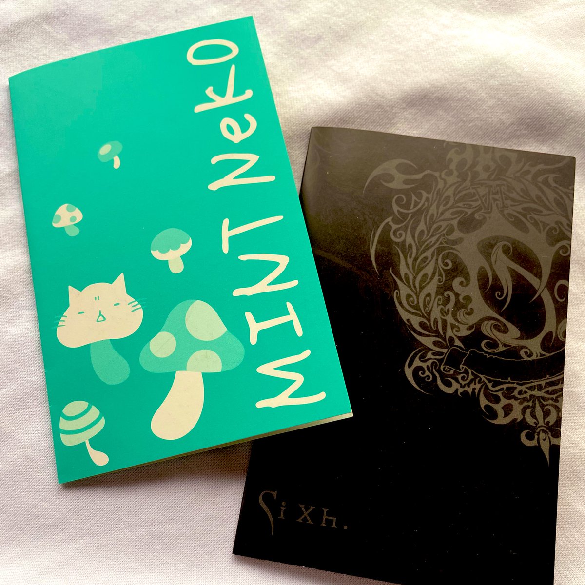 jimu_chan_8's tweet photo. 別件で、私の元部屋へ行ったら発掘したよ😭
#peacenow
#blackpeacenow
#blackpeacenowformen
#sixh
#MINTNeKO https://t.co/9UfYinn6YO